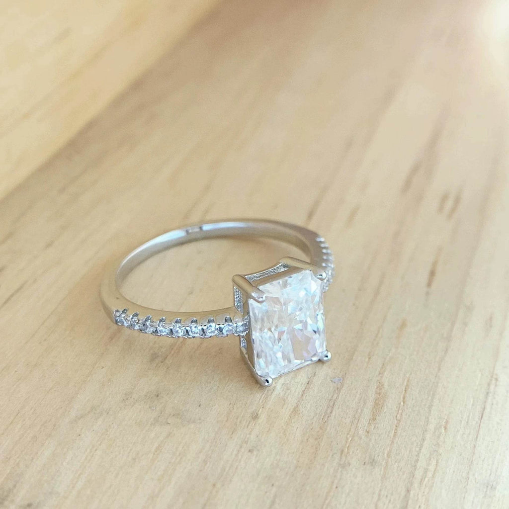 Radiant Cut Moissanite Engagement Ring